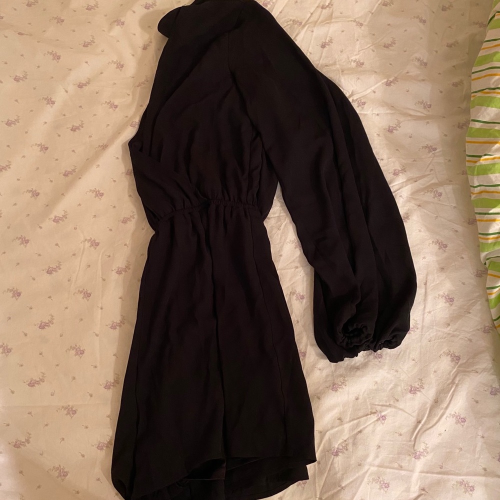 GUESS ROMPER